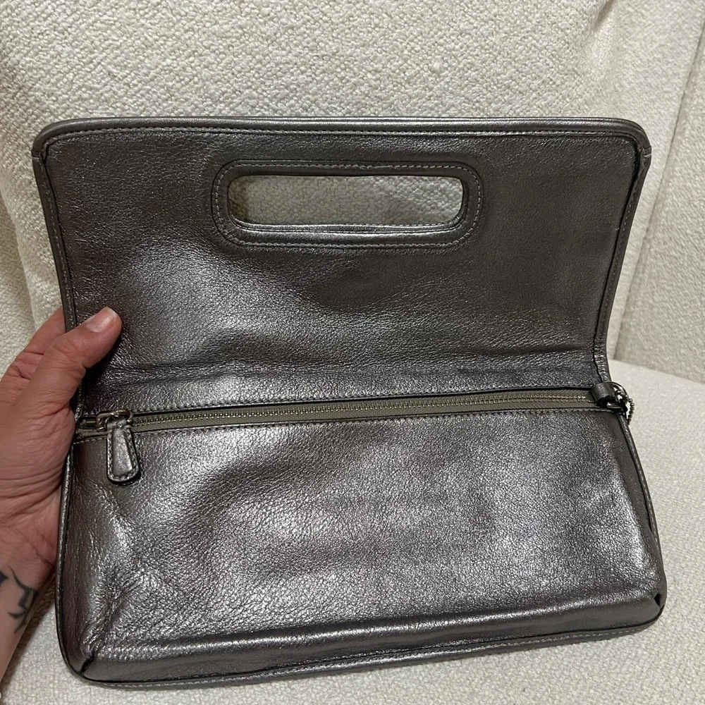 Coach Hampton Weekend Metallic Leather Flap Clutch Bag - Picture 4 of 15